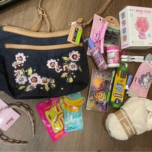 Embroidered Purse Gift Set With Clip On Fan